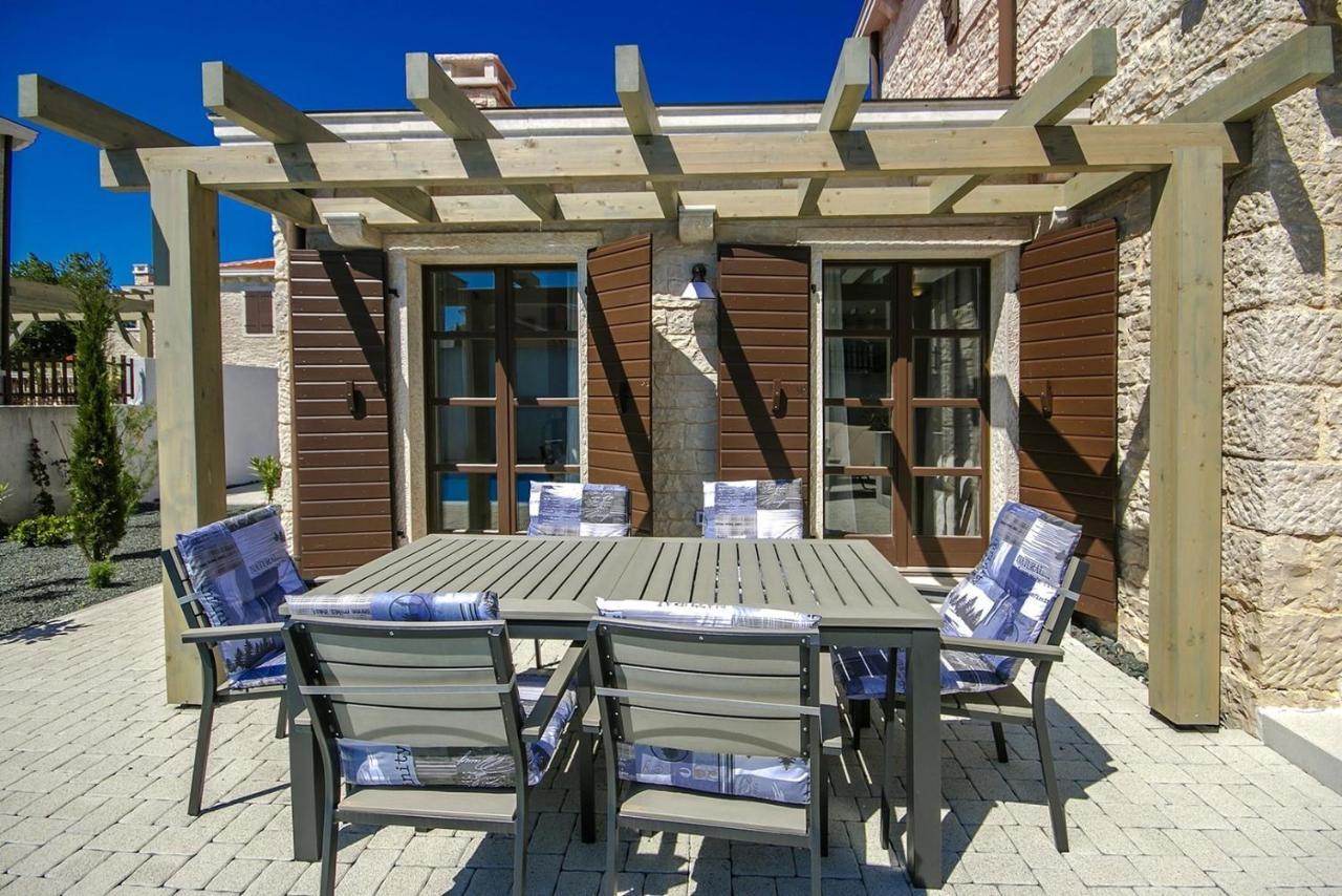 Luxury Stone Villa Zanelli Liznjan Exterior photo