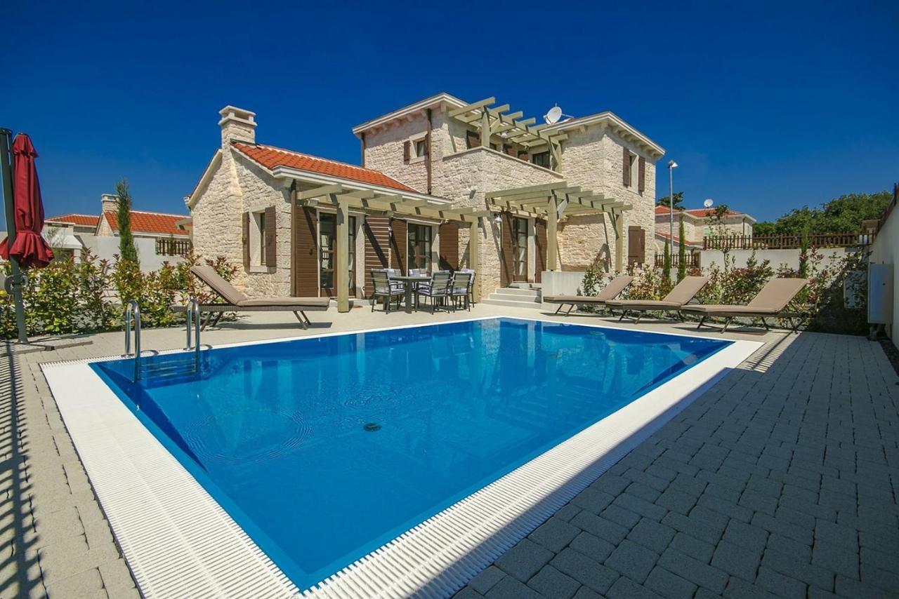 Luxury Stone Villa Zanelli Liznjan Exterior photo